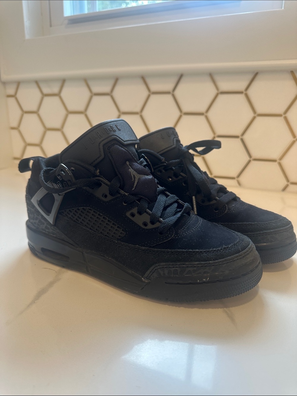 Kids Black Athletic Sneakers - Jordan’s size 4Y